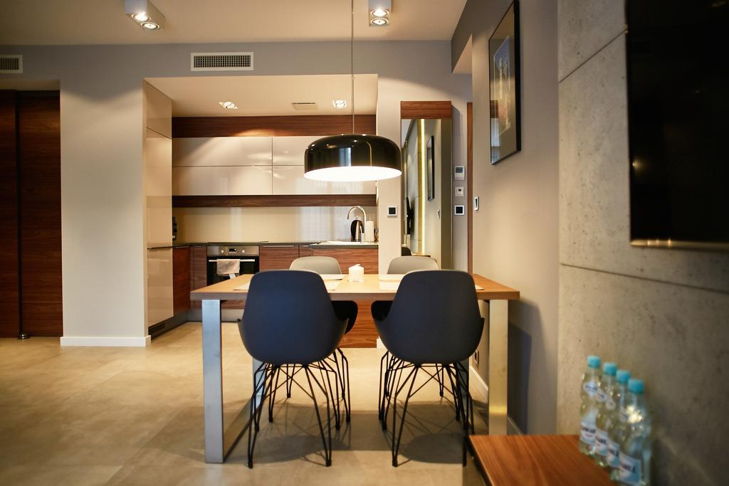 Modern Apartment By Wawel Castle クラクフ エクステリア 写真